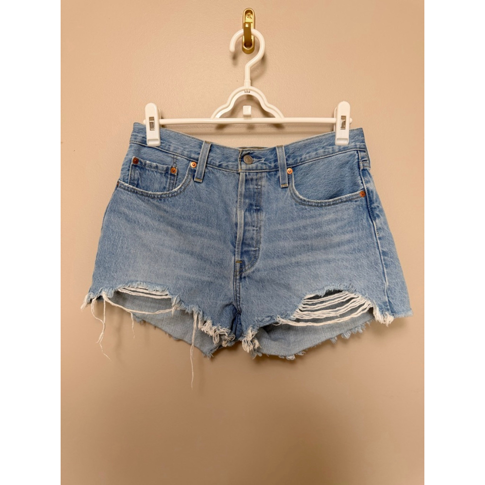 Levi's Light Blue Distressed Denim Jean Shorts sz 28